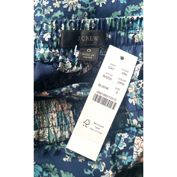 11. J. Crew Pull-on silk pant in oversized paisley - Picture 5 of 5